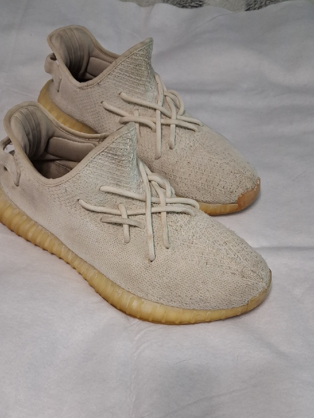 2016 Classic YEEZYS